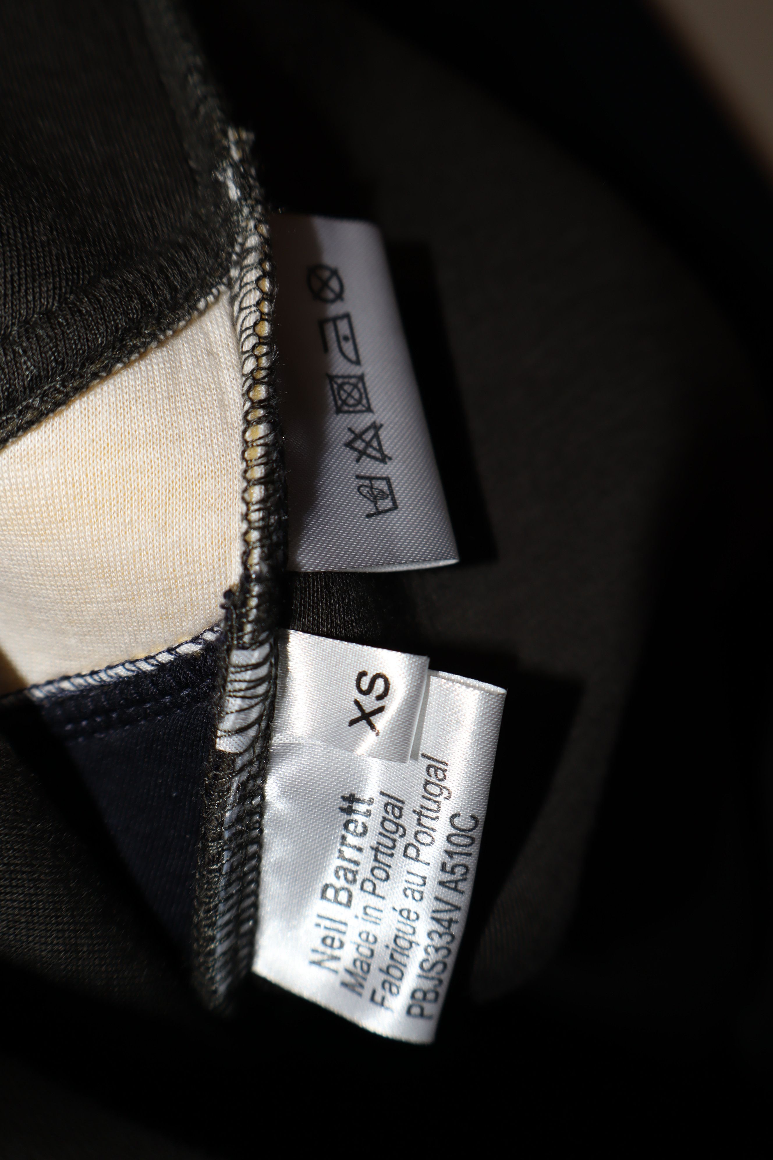 Neil Barrett Modernist neoprene sweatshirt Size US XS / EU 42 / 0 - 7 Thumbnail