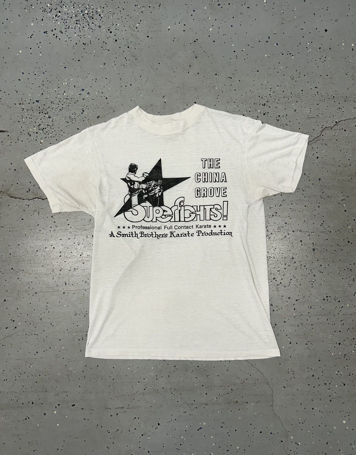 image of Hanes x Vintage VTG 80's China Grove Superfights T-Shirt in White, Men's (Size Medium)