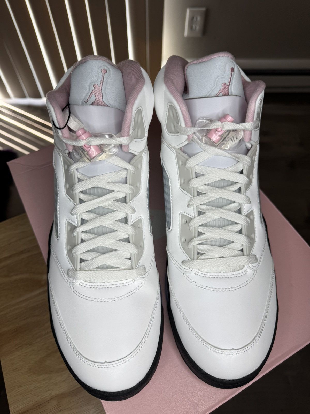 Jordan Brand Air Jordan 5 Retro ‘Medium Soft Pink’ Size US 14 / EU 47 - 2 Thumbnail