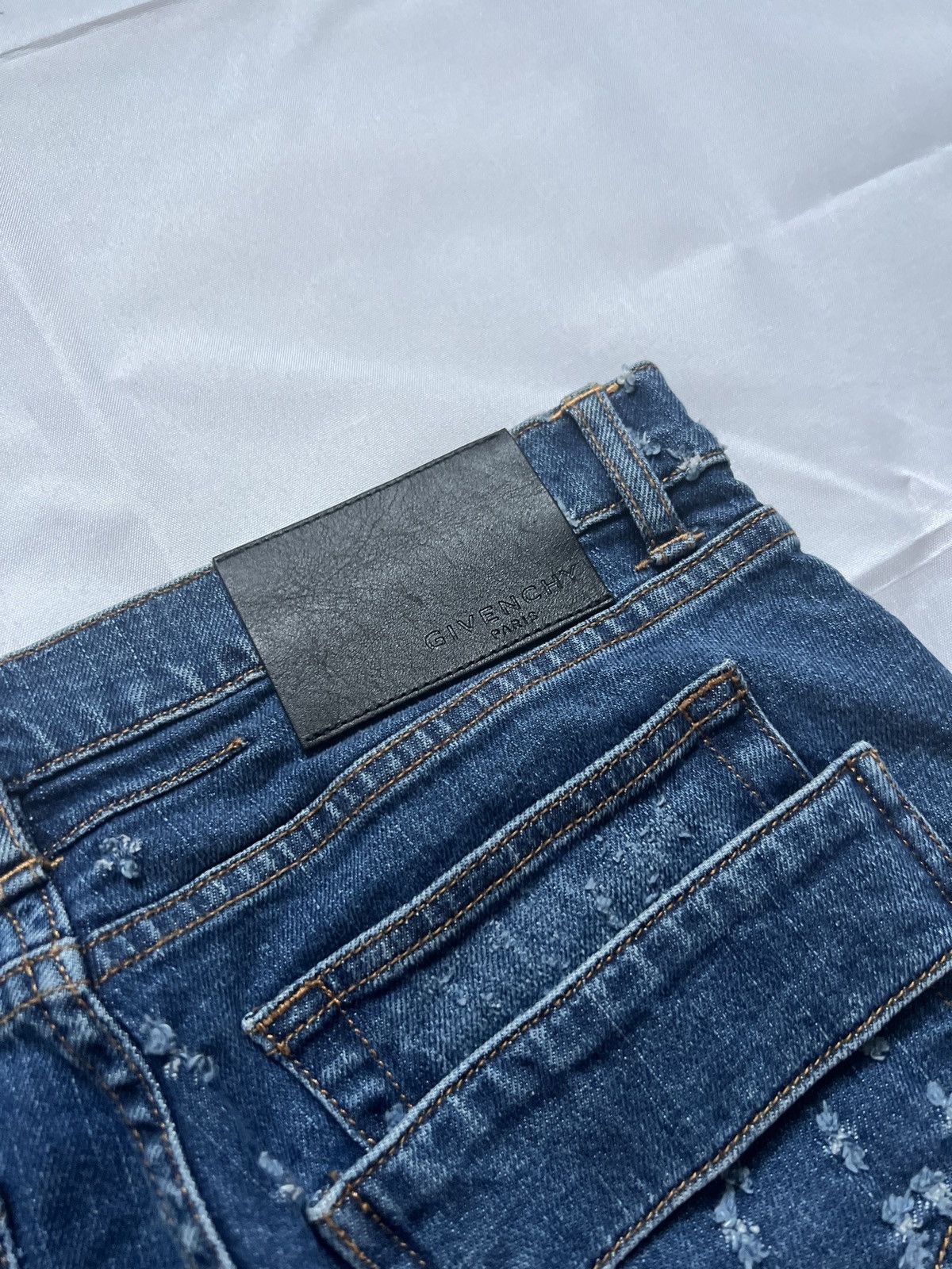 Givenchy Givenchy Distressed Rico Slim Jean Denim Size US 28 / EU 44 - 5 Thumbnail