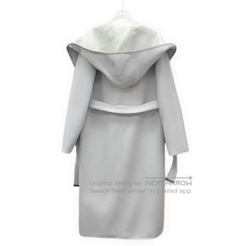 Louis Vuitton Louis Vuitton 25 wool bathrobe coats with presbyopic print Size XS / US 0-2 / IT 36-38 - 2 Thumbnail