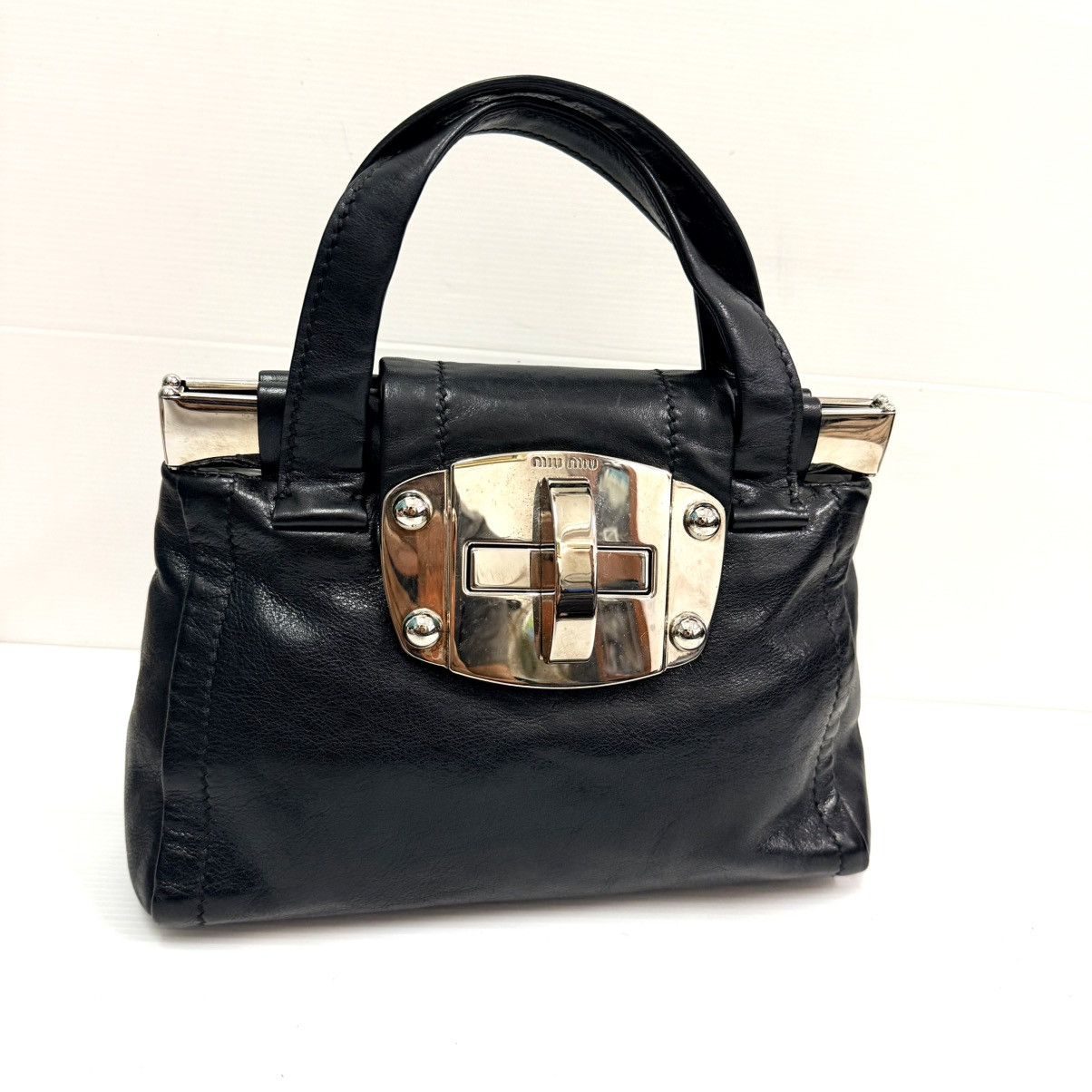 Miu Miu Miu Miu Black Leather Vitella Turnlock Satchel Bag Size ONE SIZE - 1 Thumbnail