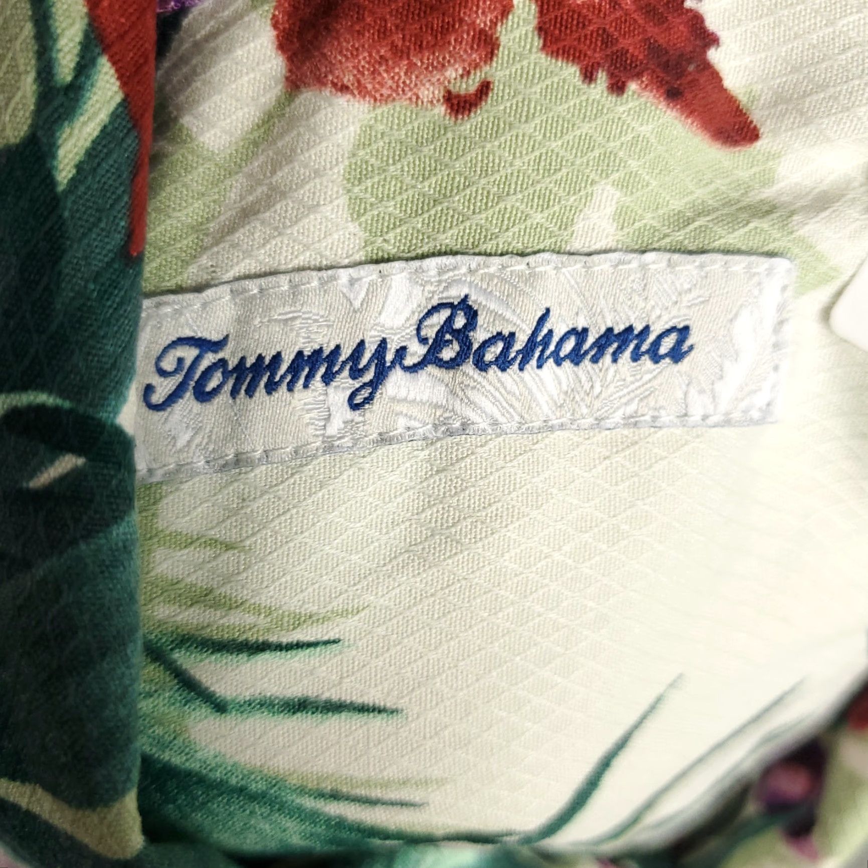 Tommy Bahama VINTAGE Tommy Bahama Shirt Mens XL Green Red Floral Silk Casual Button Up Long Sleeve Size US XL / EU 56 / 4 - 7 Thumbnail