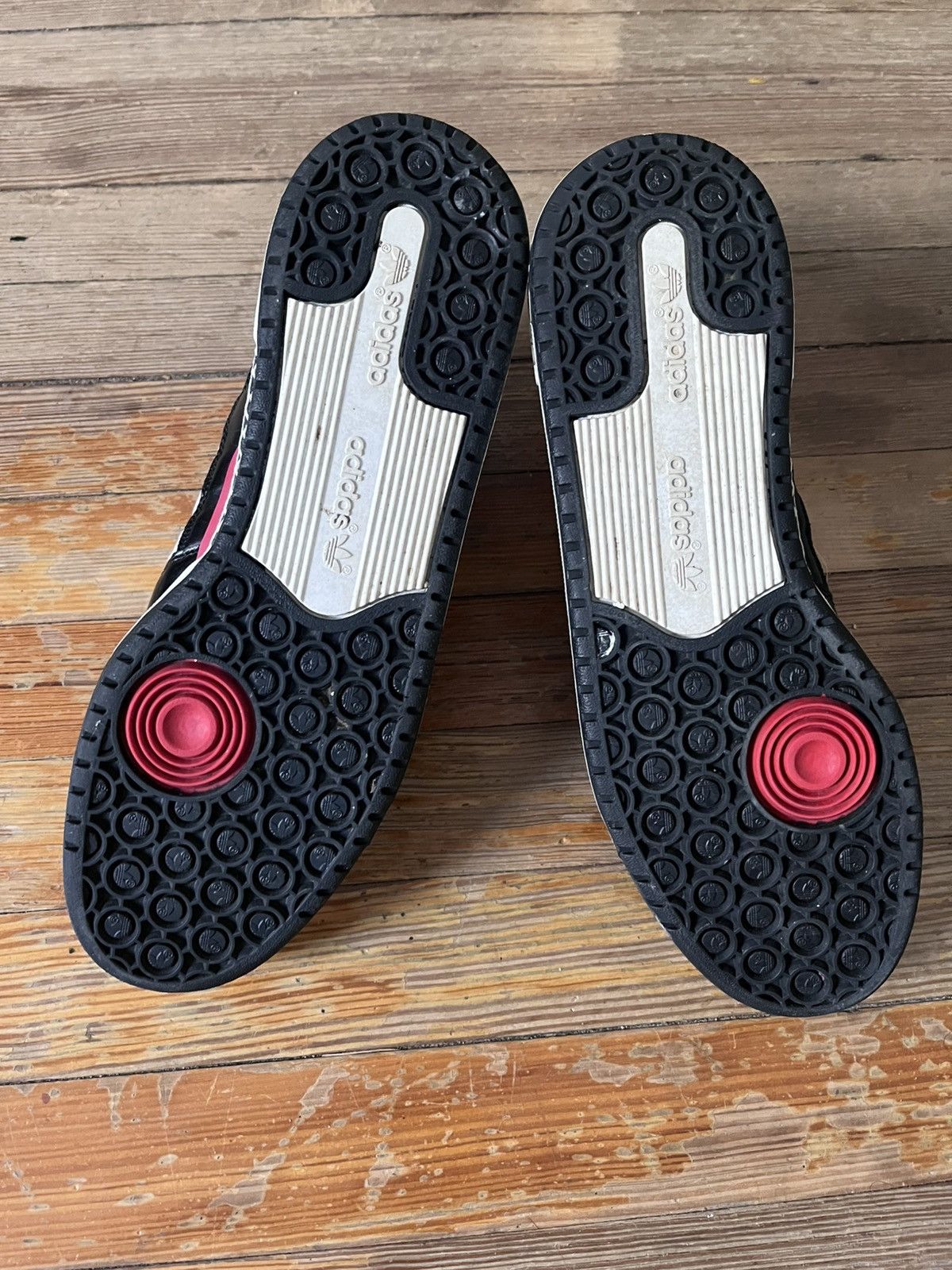 Cadillac Adidas x Cadillac Forums Size US 13 / EU 46 - 6 Thumbnail