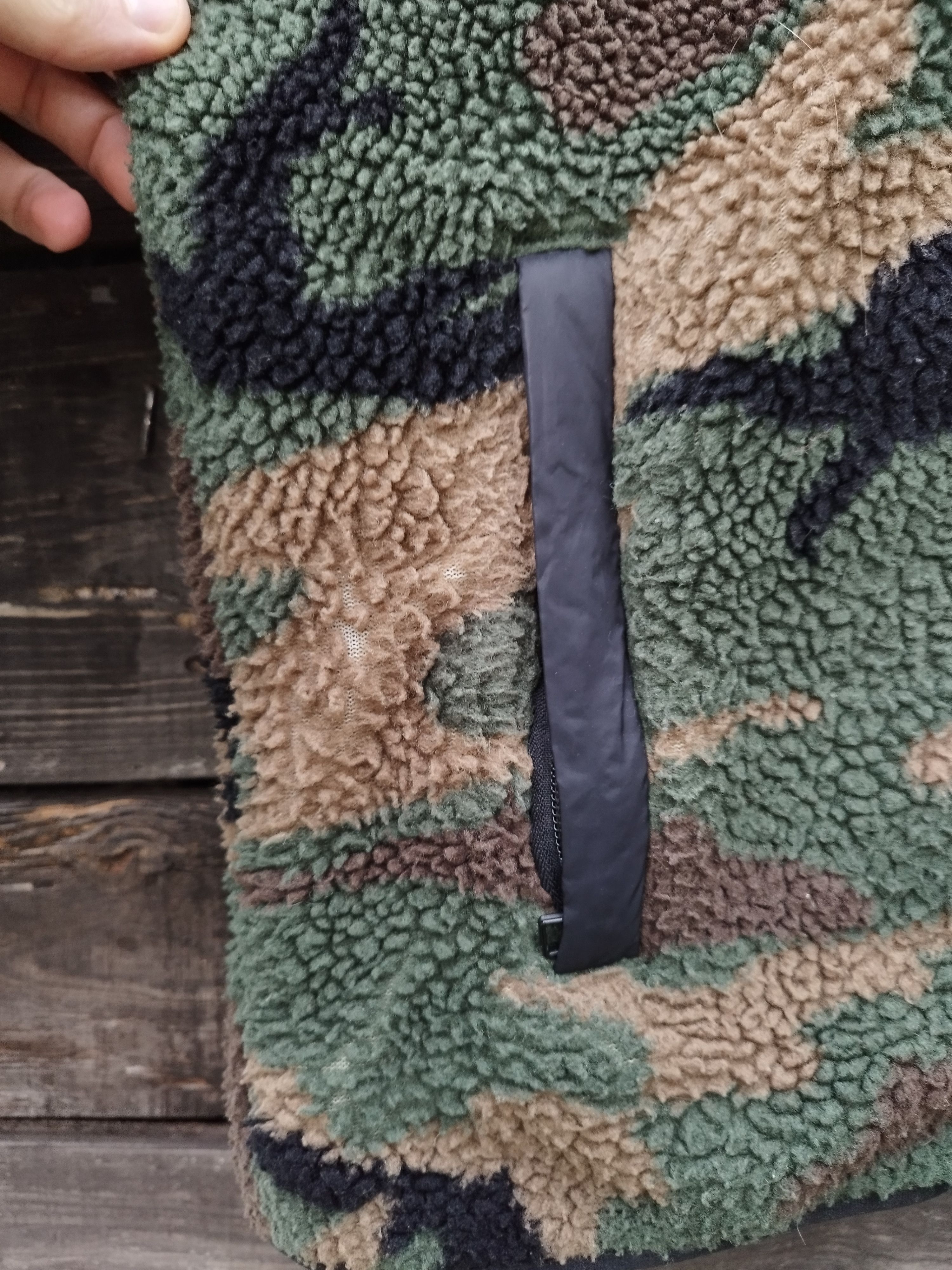 Carhartt Wip Carhartt WIP Prentis Liner Camo Fleece Jacket Camouflage Size US L / EU 52-54 / 3 - 12 Thumbnail