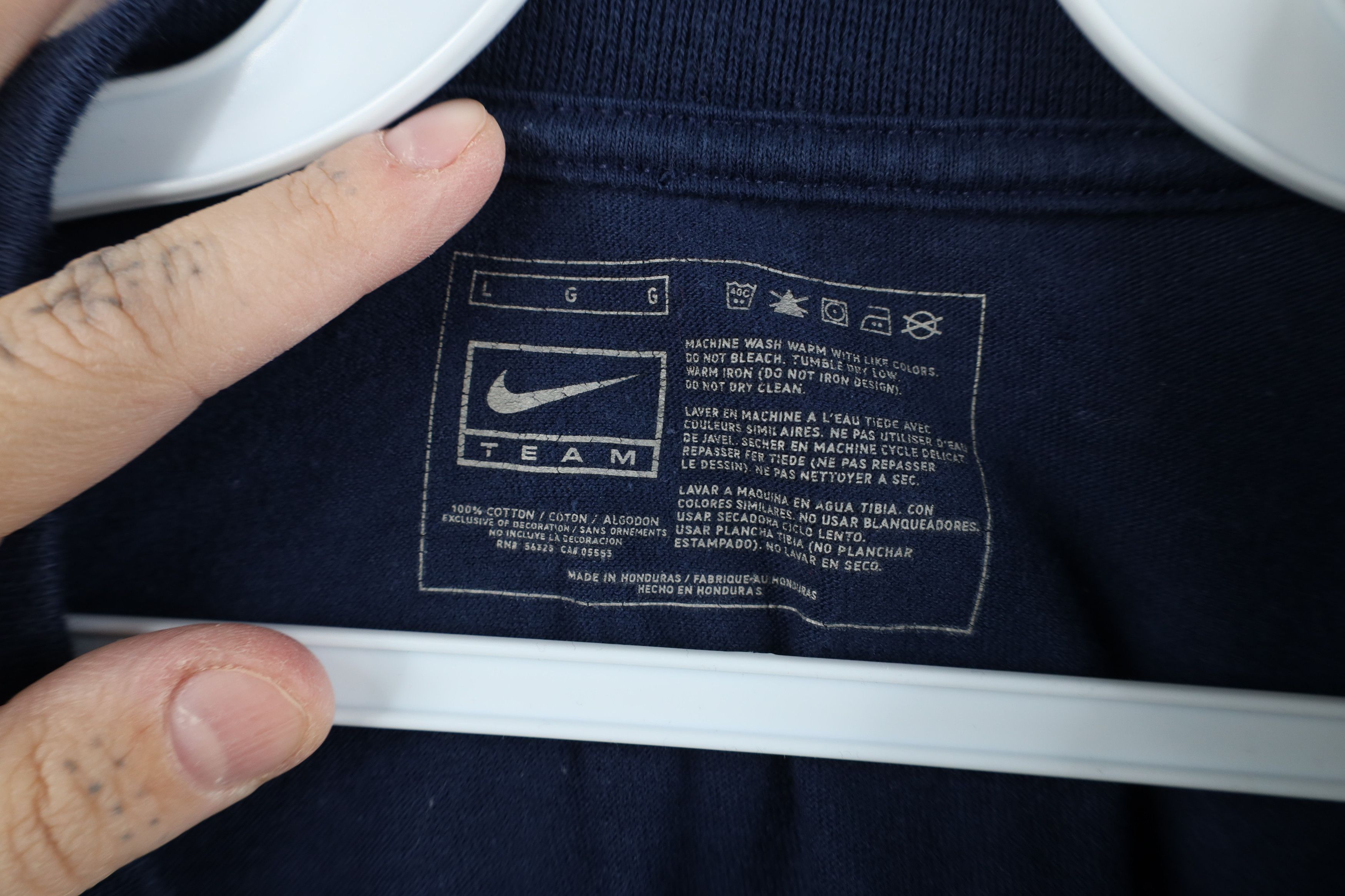 Nike Vintage Nike Center Swoosh USA Hockey Long Sleeve T-Shirt Size US L / EU 52-54 / 3 - 7 Thumbnail