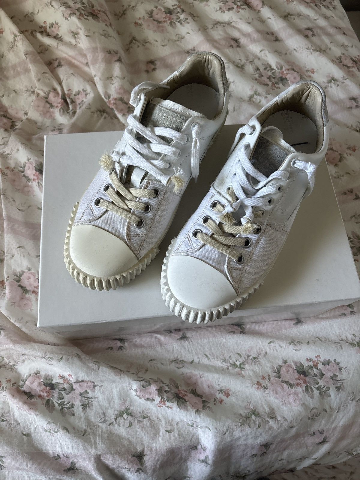 Maison Margiela Maison Margiela New Evolution Sneakers White Men’s EU 40/US Size US 7 / EU 40 - 9 Thumbnail