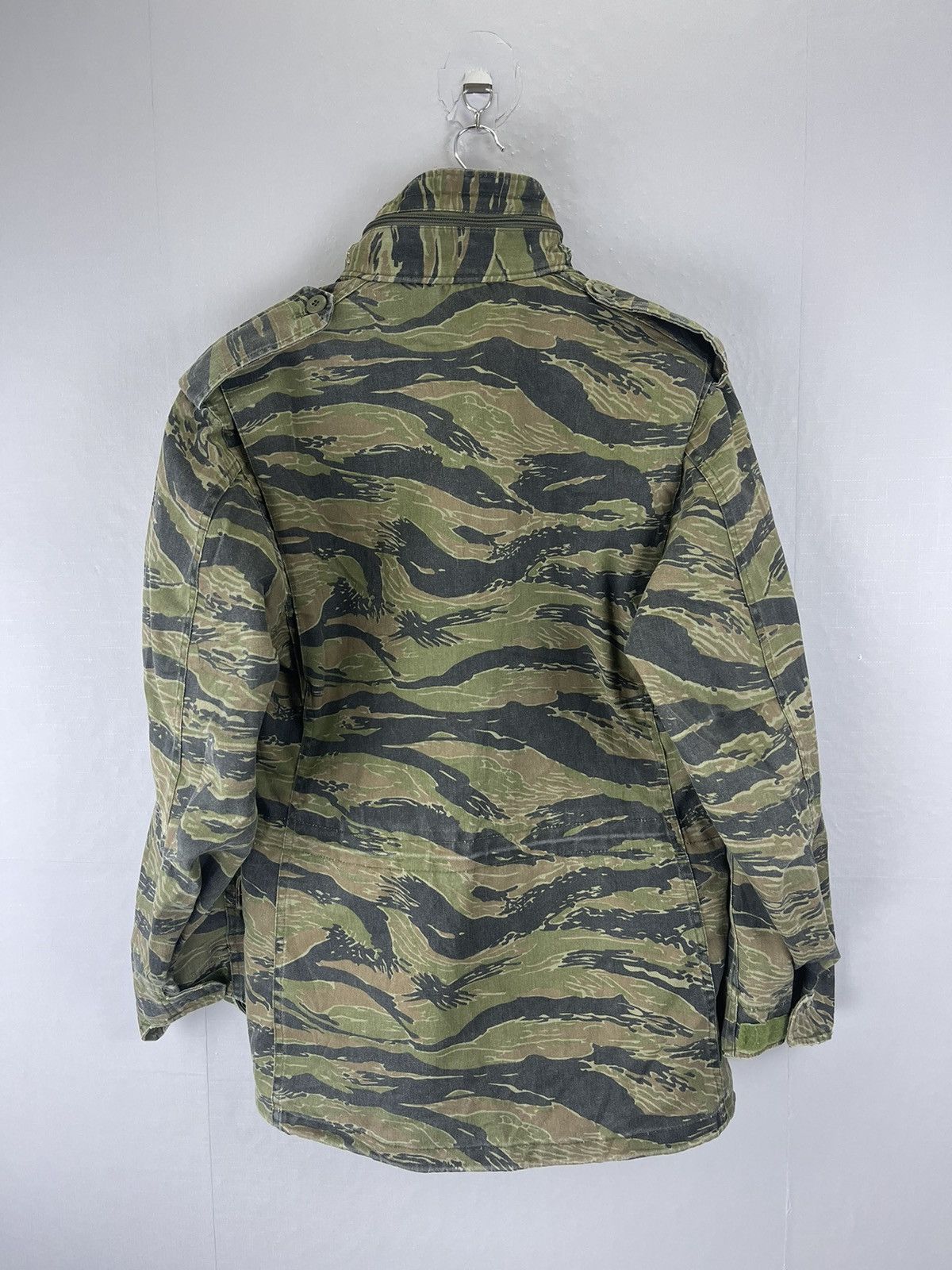 Alpha Industries Vintage Alpha Industries M-65 Tiger Stripe Camo Field Jacket Size US M / EU 48-50 / 2 - 7 Thumbnail