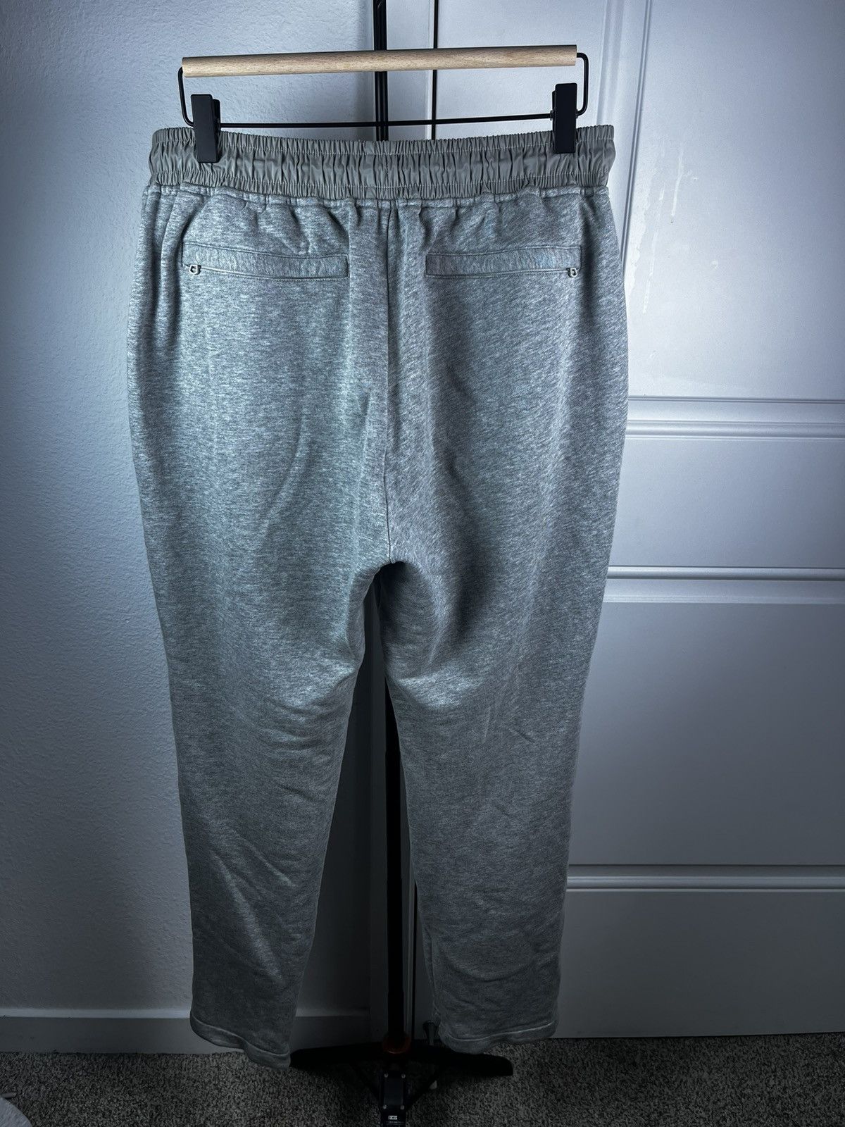 Burberry Burberry Coledon Lounge Sweatpants Size L Gray Graffiti Size US 36 / EU 52 - 4 Thumbnail