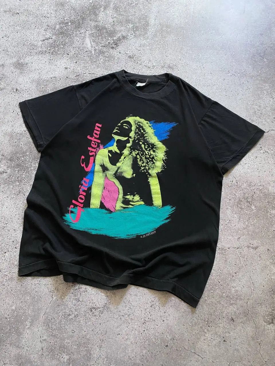 Vintage VINTAGE 1991 GLORIA ESTEFAN INTO LIGHT TOUR BROCKUM T SHIRT Size US L / EU 52-54 / 3 - 2 Thumbnail