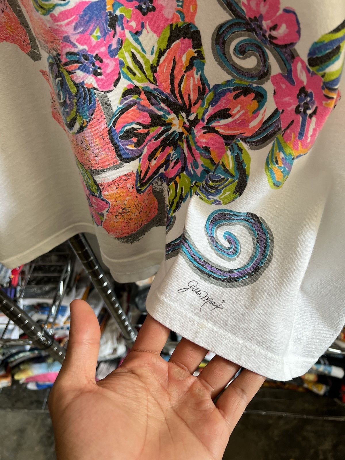 Arts & Science 90s Gilda Marx Flowers Nature Single Stitch Tee Size US XL / EU 56 / 4 - 5 Thumbnail