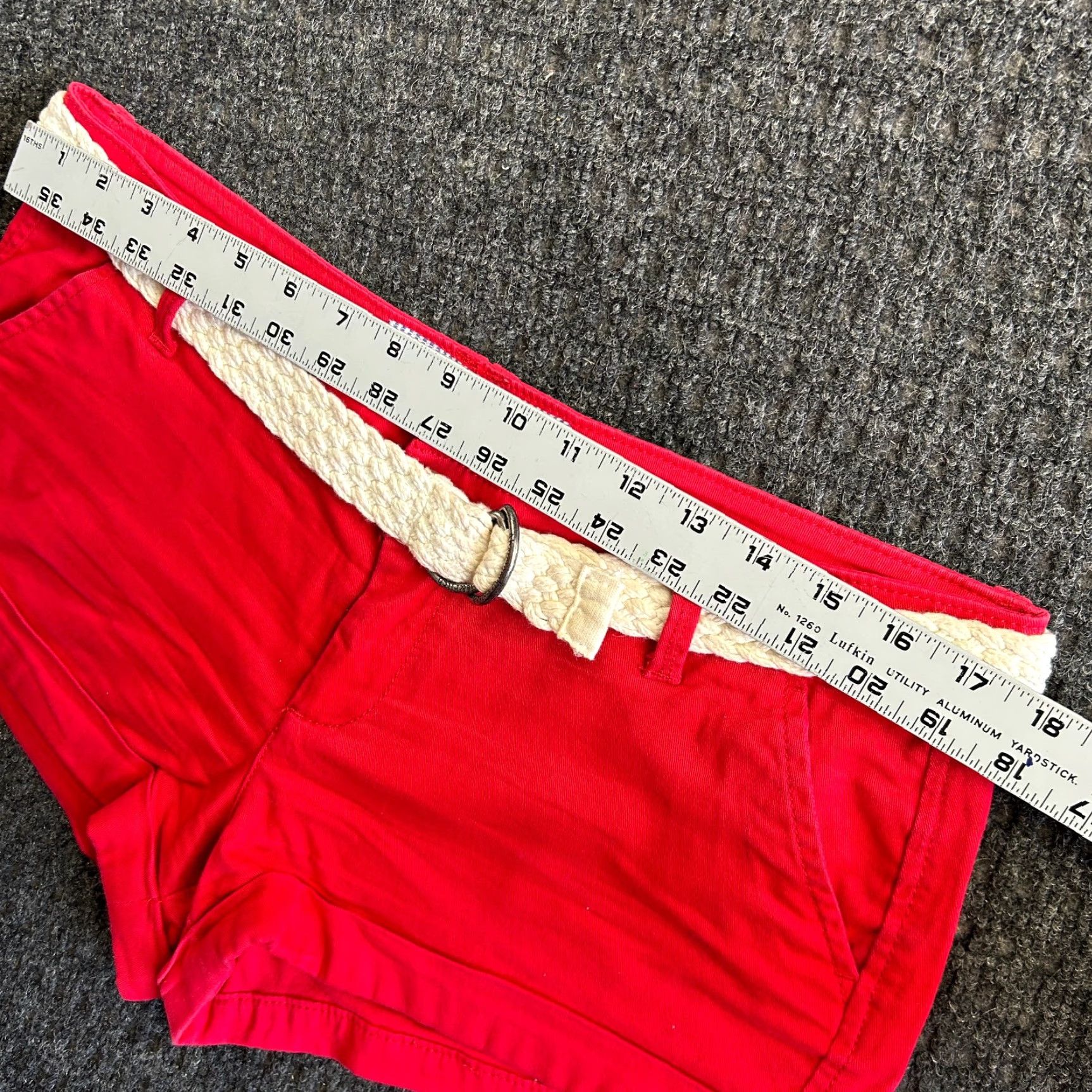 Abercrombie & Fitch VINTAGE Abercrombie & Fitch Womens Chino Shorts Red Belted Cuffed 8 29 90s Y2K Boots? Size 30" / US 8 / IT 44 - 6 Thumbnail