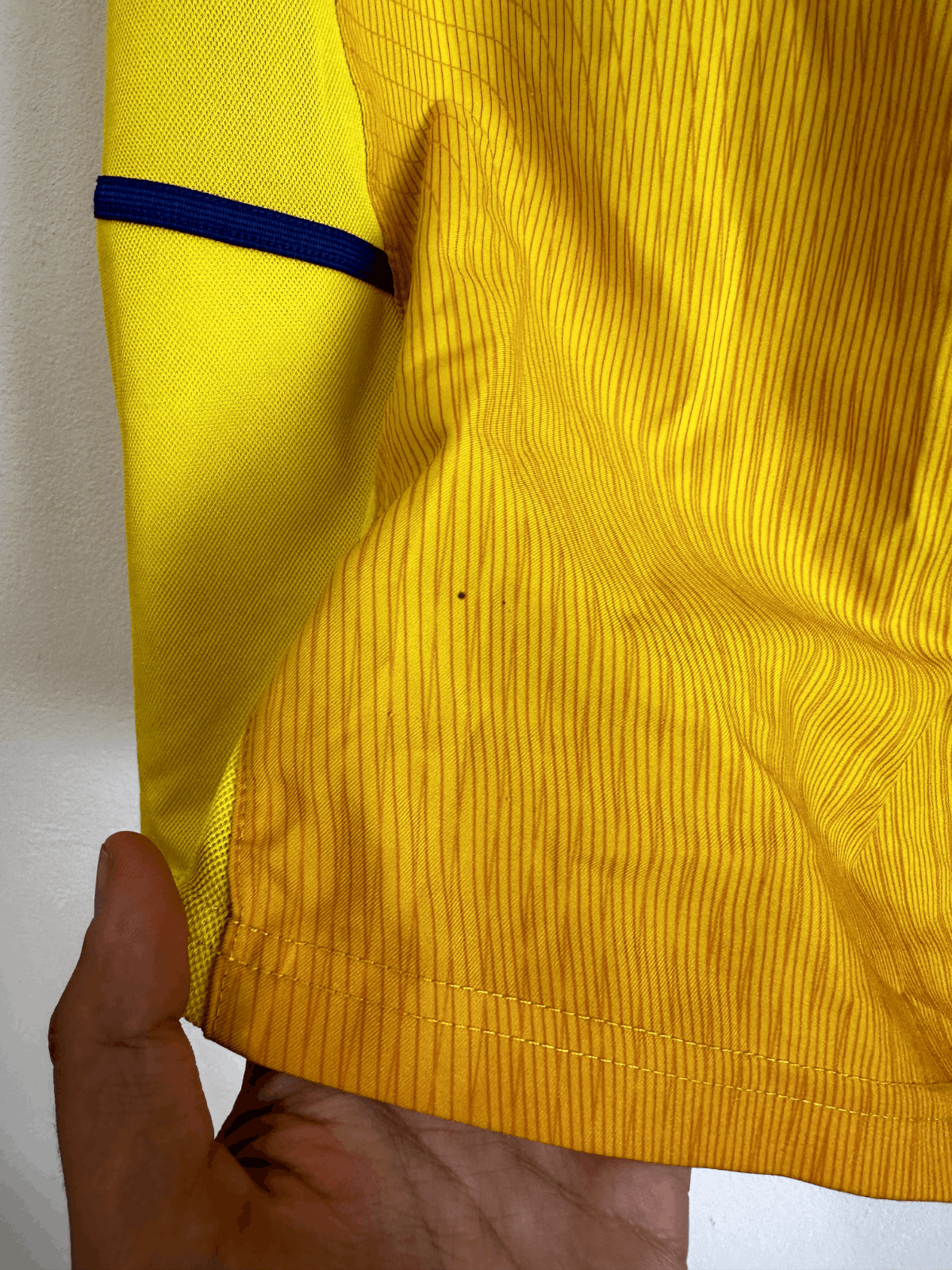 Nike × Vintage Nike Leeds United 2002-03 Strongbow Vintage Jersey Shirt Size US XL / EU 56 / 4 - 4 Thumbnail