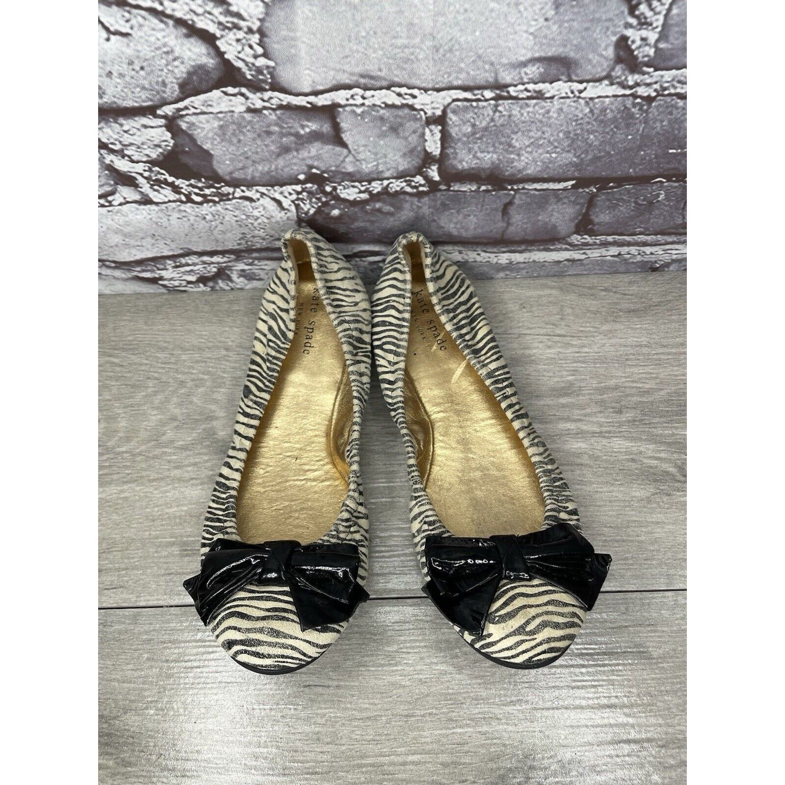 Kate Spade Kate Spade Zebra Print Ivory Black Stripe Patent Bow Ballet Size US 8 / IT 38 - 2 Thumbnail