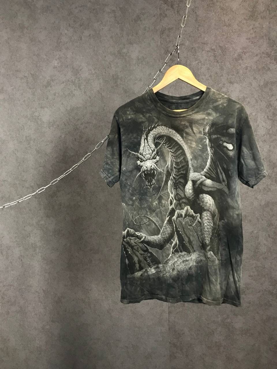 The Mountain Dragon the mountain 2001 vintage overprinted tee Size US M / EU 48-50 / 2 - 1 Thumbnail