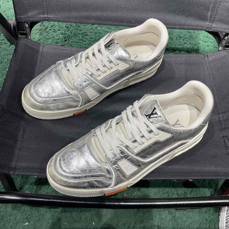 Louis Vuitton Louis Vuitton Metallic Trainer Low Top Sneakers -2508 Size US 8.5 / EU 41-42 - 8 Thumbnail