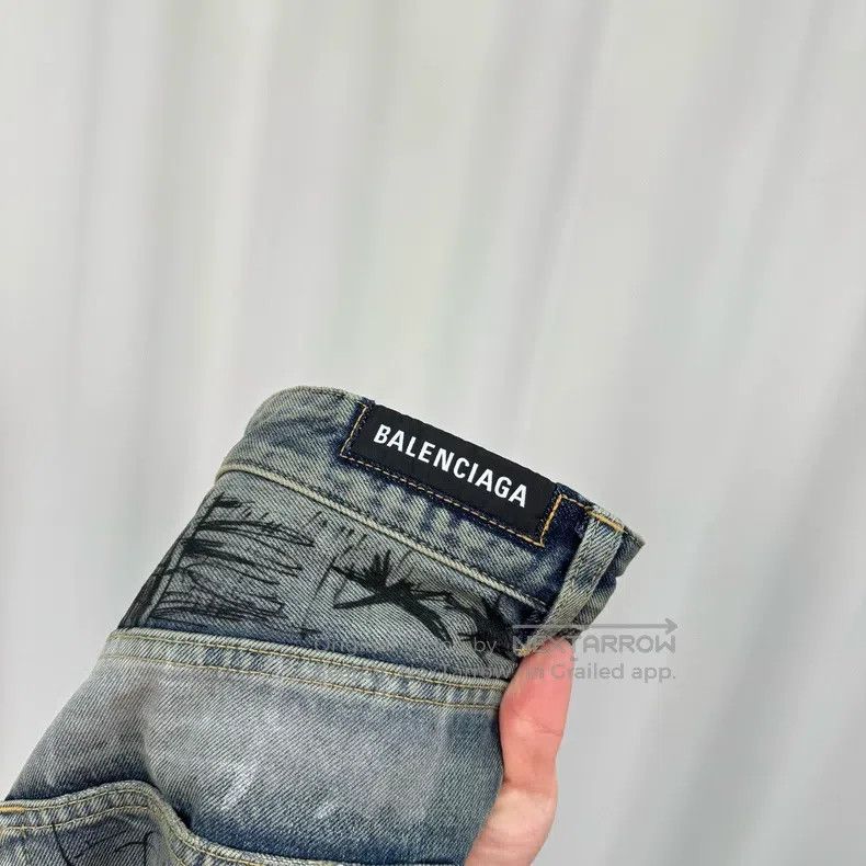 Balenciaga Balenciaga size M Spray-Paint Graffiti Denim Pants Size US 27 - 5 Thumbnail