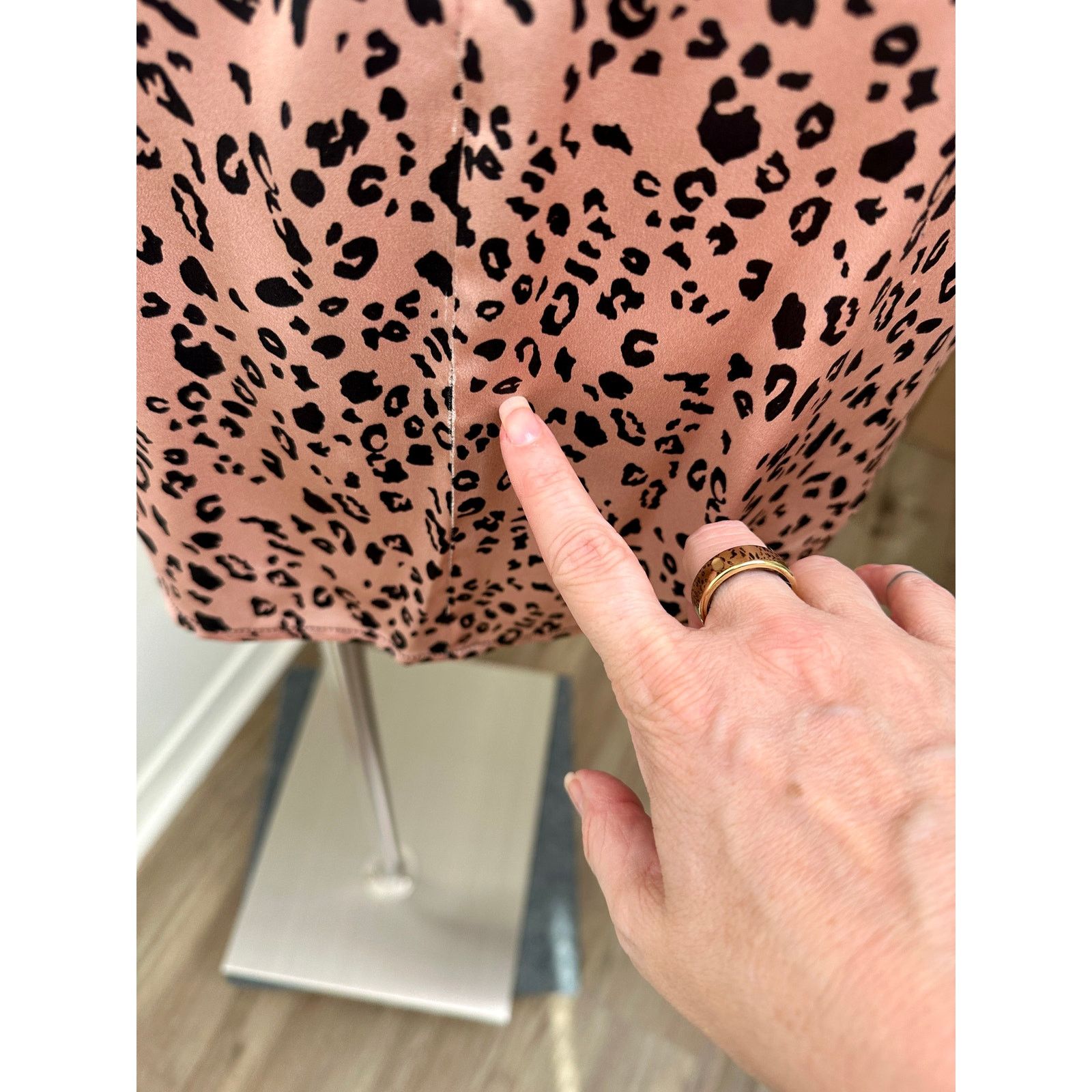 Reformation Reformation Silk Cheetah Mini Pink/Black 6 Spaghetti Strap Size M / US 6-8 / IT 42-44 - 5 Thumbnail