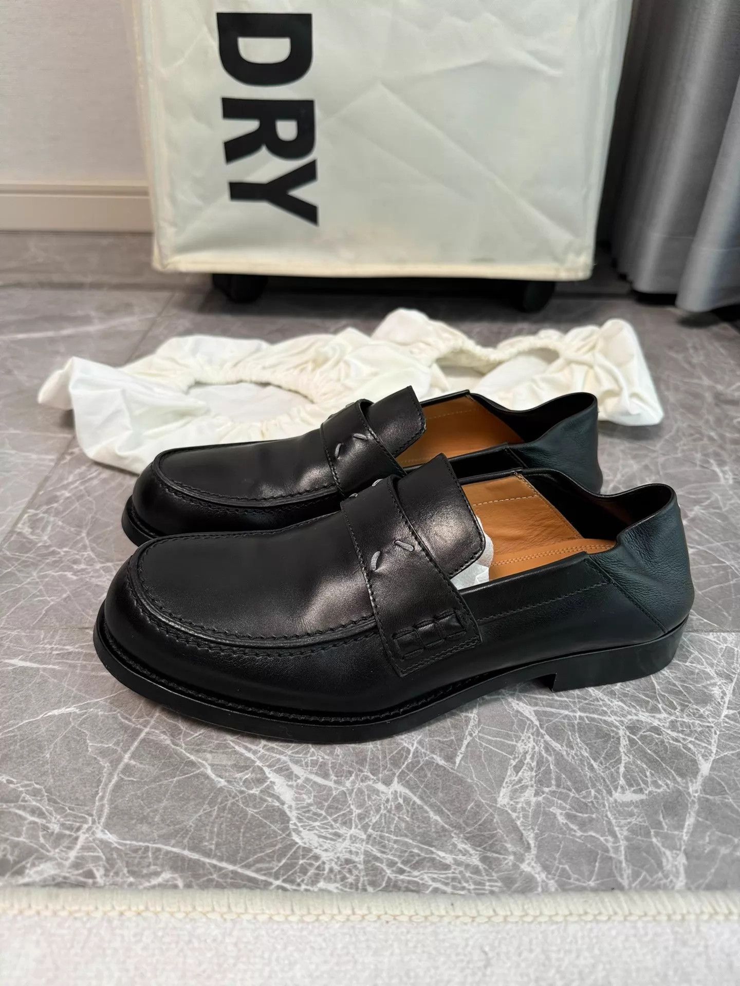 Maison Margiela Maison Margiela Stitch Mule Loafer Black Size US 7 / IT 37 - 1 Thumbnail