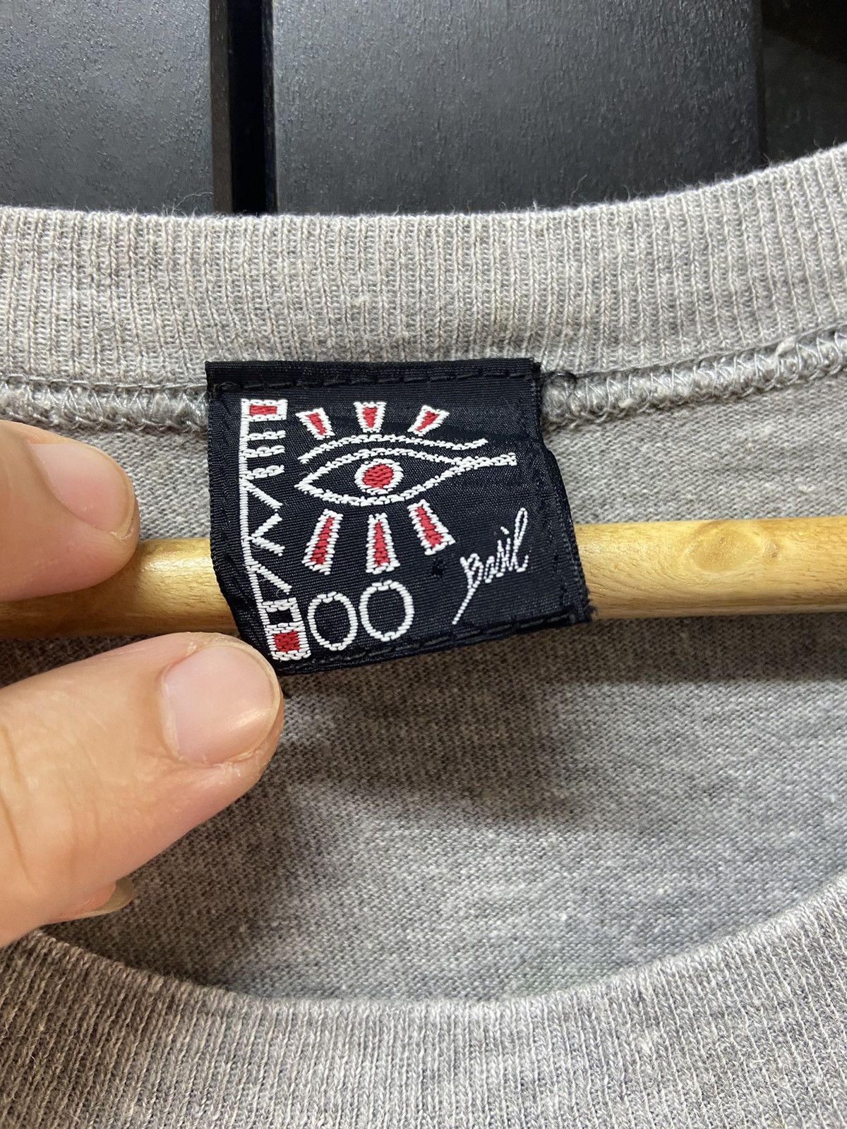 Vintage 90's Peakaboo Crazy Eye Rare Find