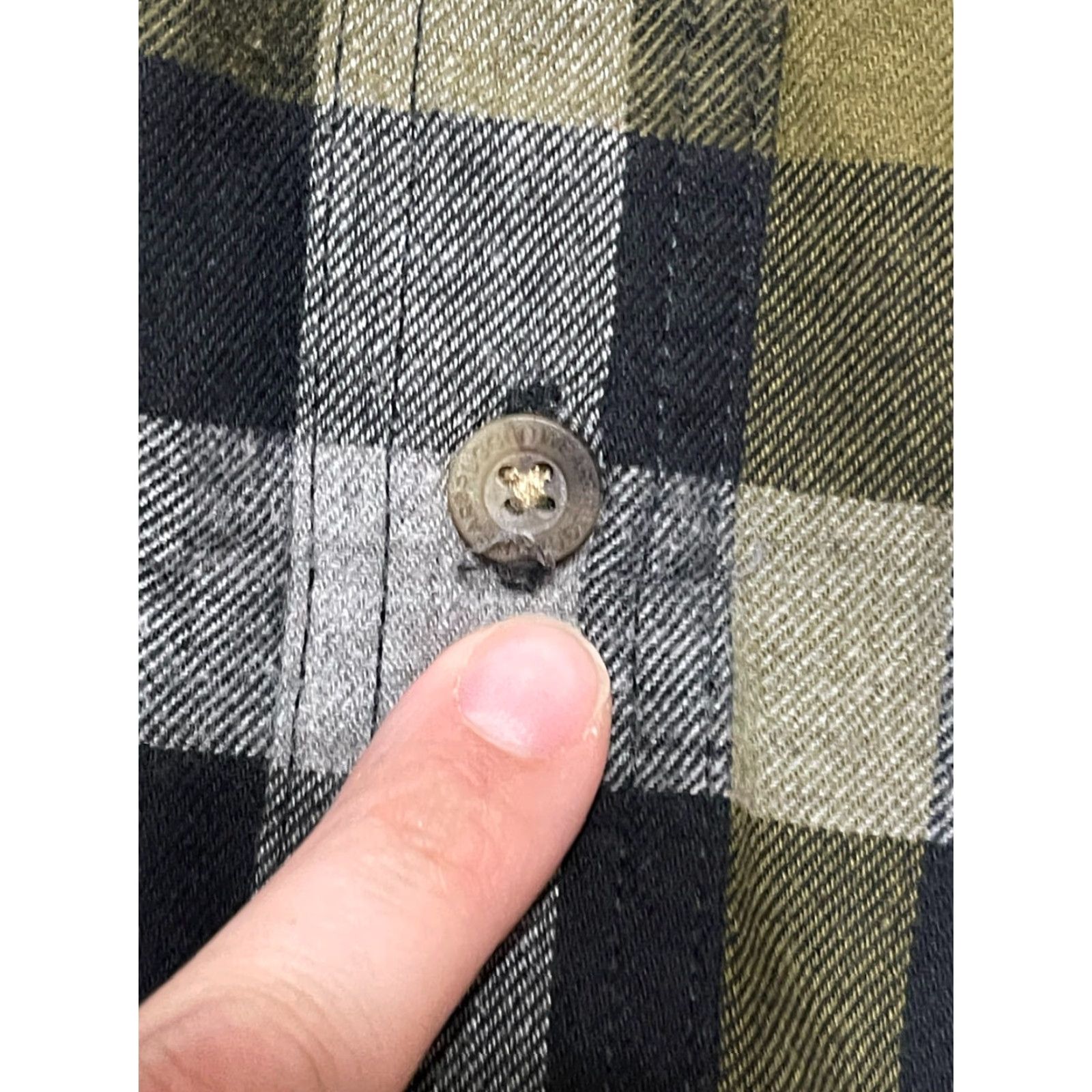 Vintage Rugged Wear Shirt Mens Large Plaid Button Up Long Sleeve Collared Casual Black Green Gray Vintage: No (adjusted) Size US L / EU 52-54 / 3 - 5 Thumbnail