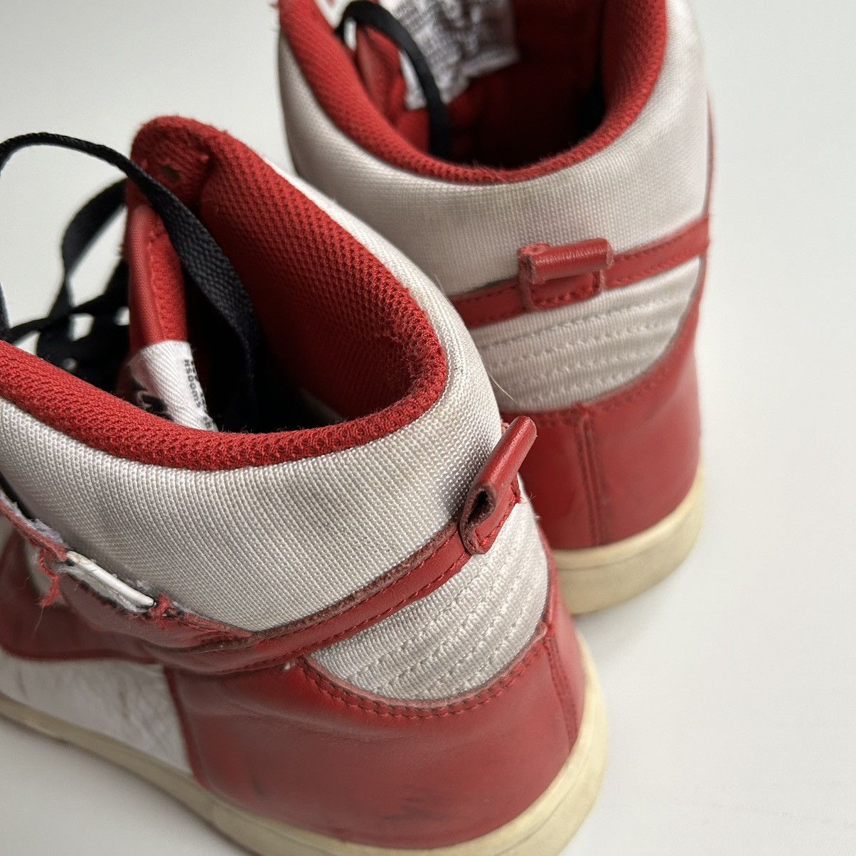 Nike Vintage 2000s Nike Dunk St John Hi Top Size 9 Red/White Rare Size US 9 / EU 42 - 7 Thumbnail