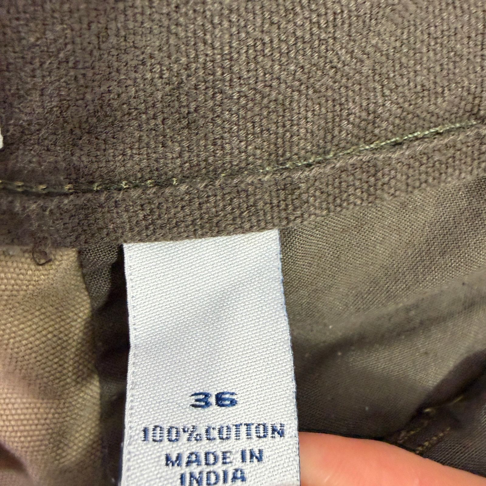 Old Navy Vintage Old Navy Cargo Shorts Men's 36 Tan 10" Inseam y2k Size US 36 / EU 52 - 6 Thumbnail