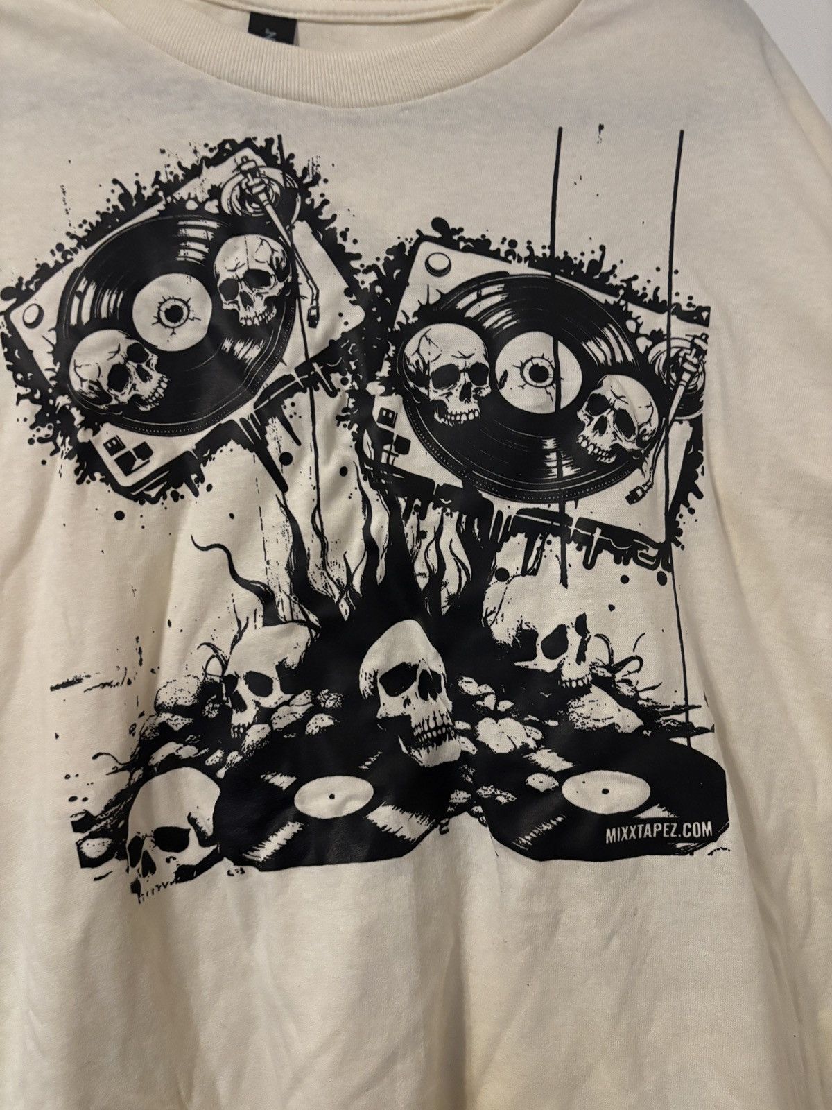 Other T SHIRT SIZE XL Size US XL / EU 56 / 4 - 2 Thumbnail