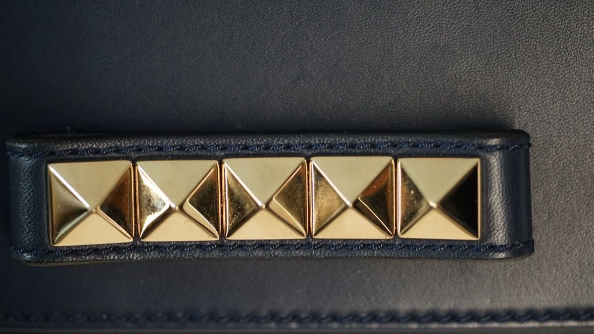 Valentino Valentino Garavani Rockstud Chain Shoulder Bag Navy Blue Size ONE SIZE - 3 Thumbnail