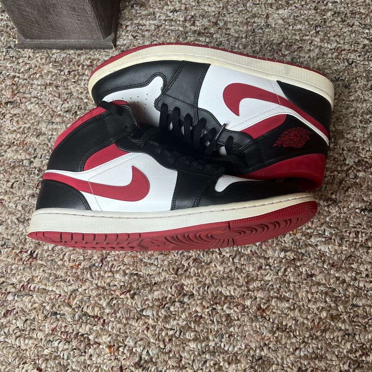 Jordan Brand air jordan 1 mid Size US 10.5 / EU 43-44 - 4 Thumbnail