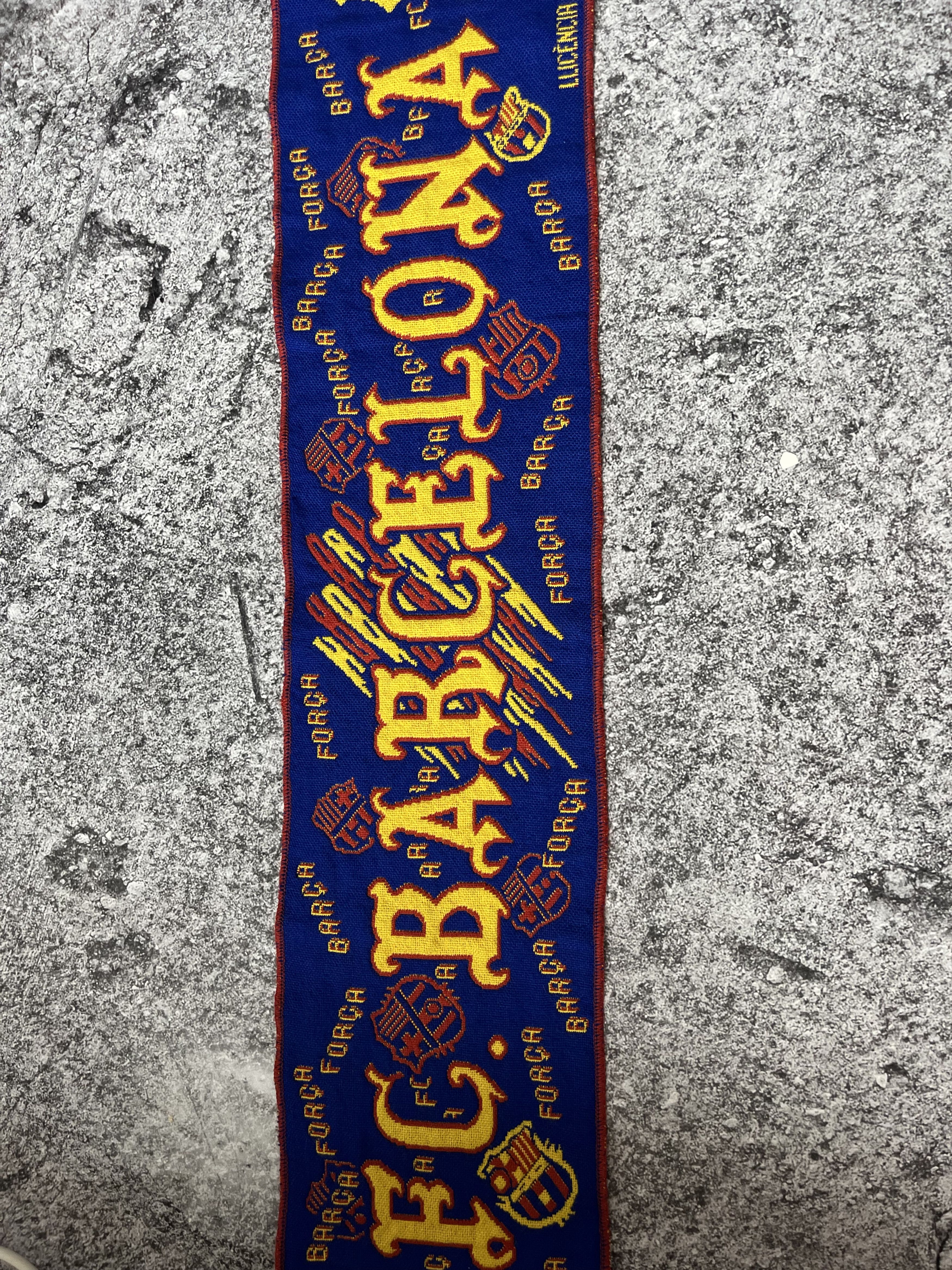 Vintage FC Barcelona scarf 90s old rare home Size ONE SIZE - 3 Thumbnail