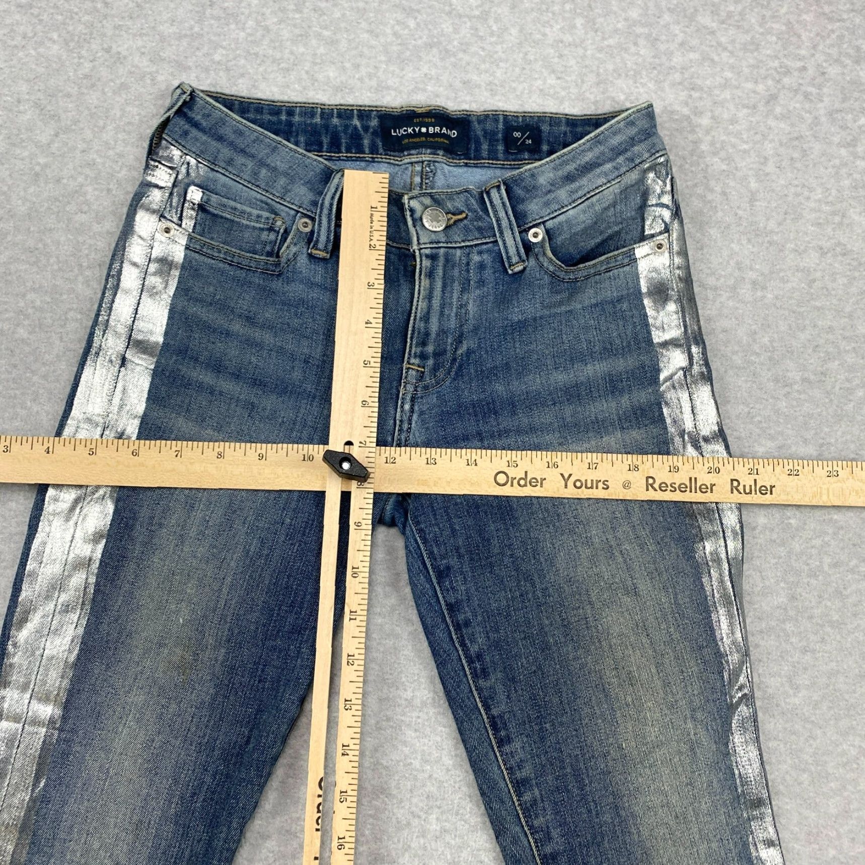 Lucky Brand Lucky Brand Lolita Skinny Jeans Womens 00 / 24 Blue Mid Rise Silver Side Stripe Denim 5-Pocket Stretch Distressed Modern Female Jeans Size 24" / US 00 / IT 34 - 6 Thumbnail