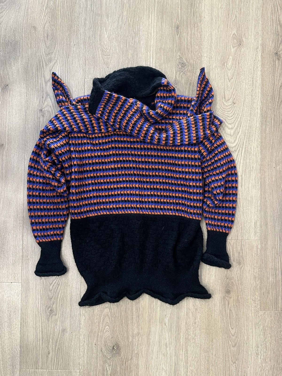 Bernhard Willhelm Bernhard Willhelm 2006 attached scarf sweater Size US M / EU 48-50 / 2 - 3 Thumbnail