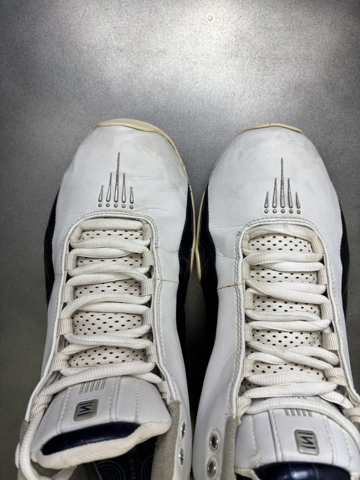Nike × Vintage OG 2001 Nike Shox BB4 Vintage Nike Vince Carter Basketball Size US 10.5 / EU 43-44 - 11 Thumbnail