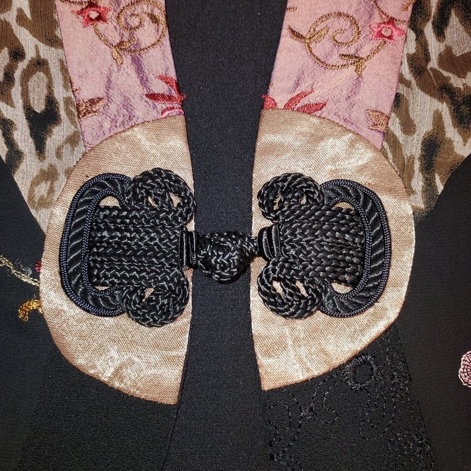 Other Vintage Spencer Alexis Floral Cheetah Silk Shirt Blouse Top Size M / US 6-8 / IT 42-44 - 5 Thumbnail