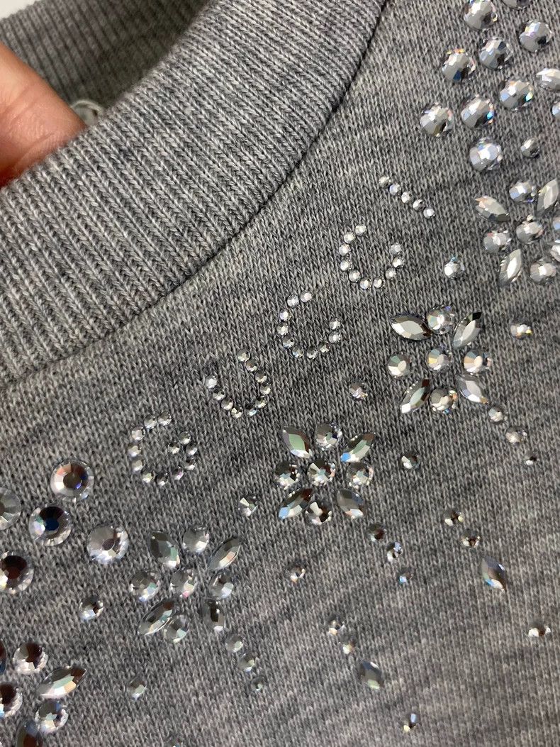 Gucci Gucci Size12 Gray diamond-embled round-neck sweatshirt Size XS / US 0-2 / IT 36-38 - 3 Thumbnail
