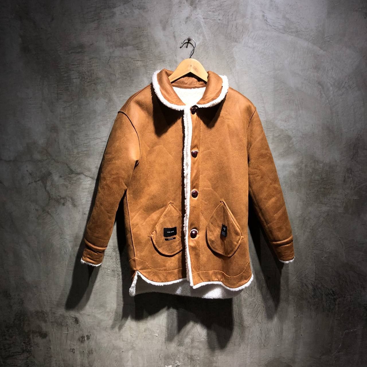 Isabel Marant Isabel Marant Beige Shearling Jacket Size L / US 10 / IT 46 - 2 Thumbnail