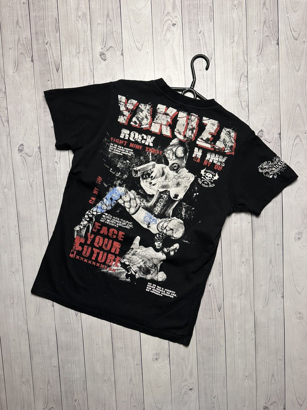 Vintage Vintage Yakuza big logo tee rare rock band tee size L Size US L / EU 52-54 / 3 - 1 Thumbnail