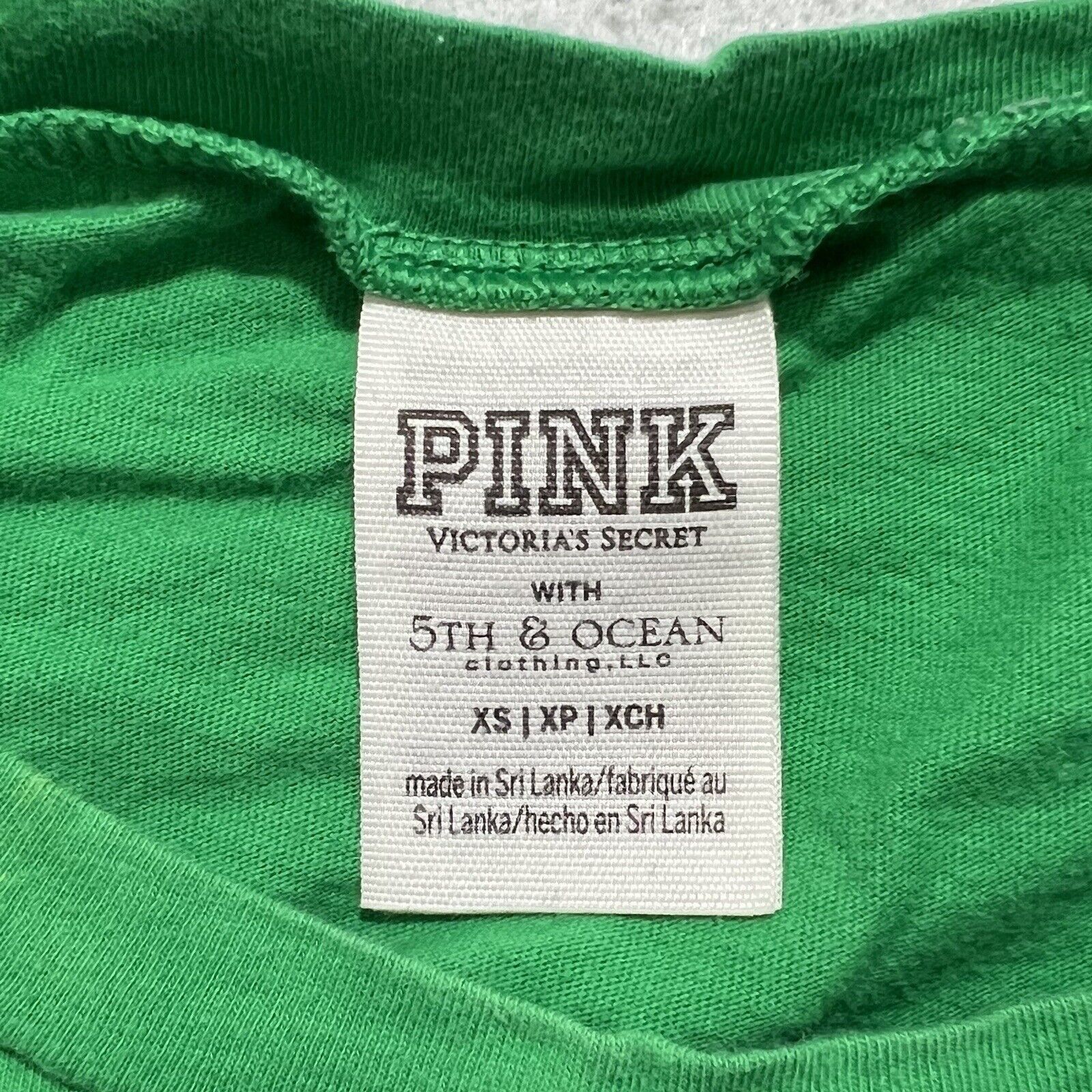 Victoria's Secret Victoria's Secret PINK Michigan Spartans Graphic T Shirt Size XS / US 0-2 / IT 36-38 - 3 Thumbnail