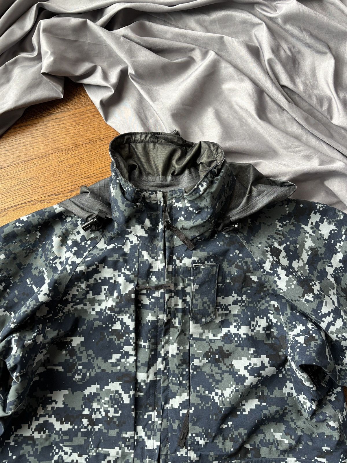 Goretex 2016 Digital Camo US Navy Parka Short Army Shell Jacket Size US S / EU 44-46 / 1 - 7 Thumbnail