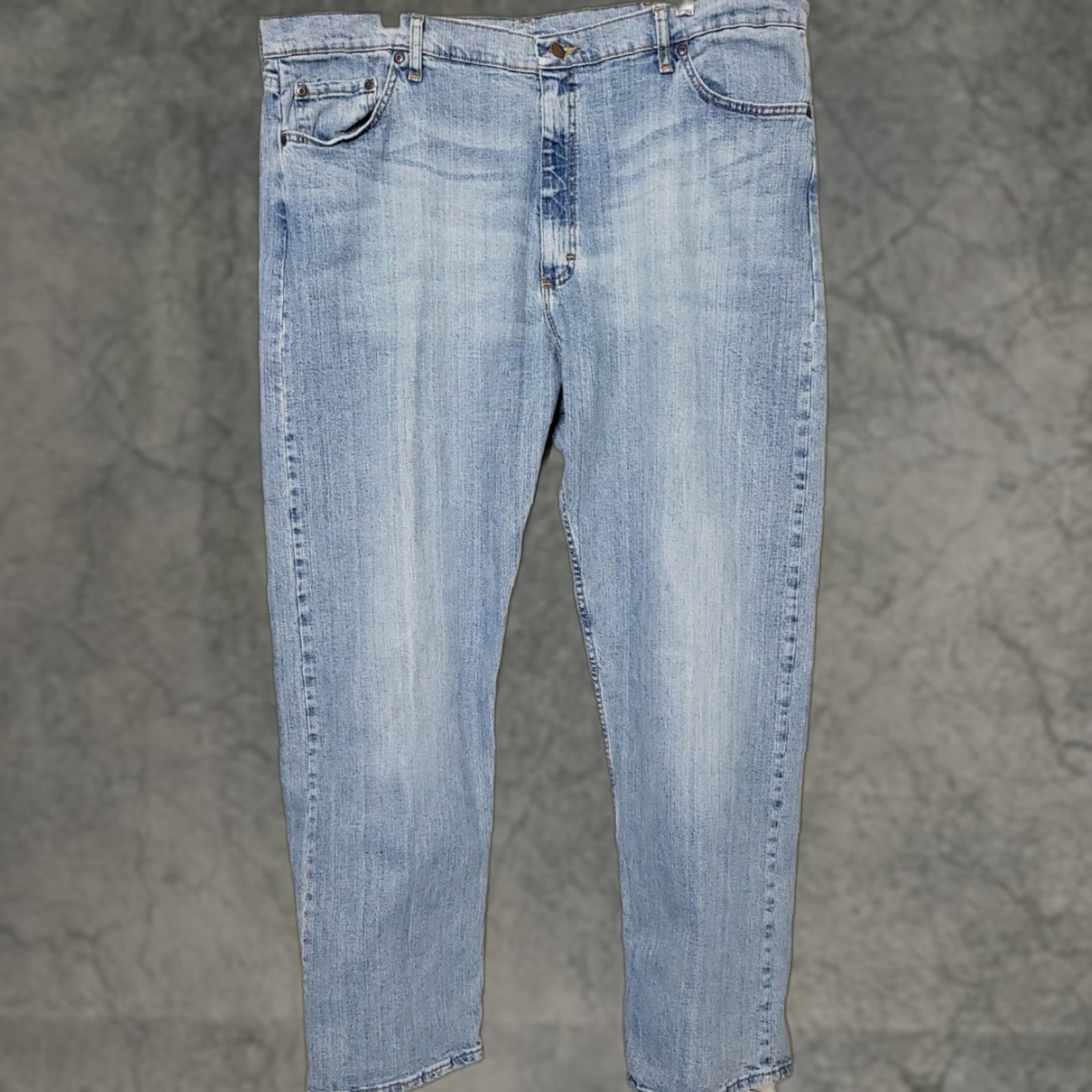 Wrangler WRANGLER Relaxed Fit Men's Blue Denim Jeans Size 42 x 32 97FXWBD Size US 42 / EU 58 - 1 Thumbnail