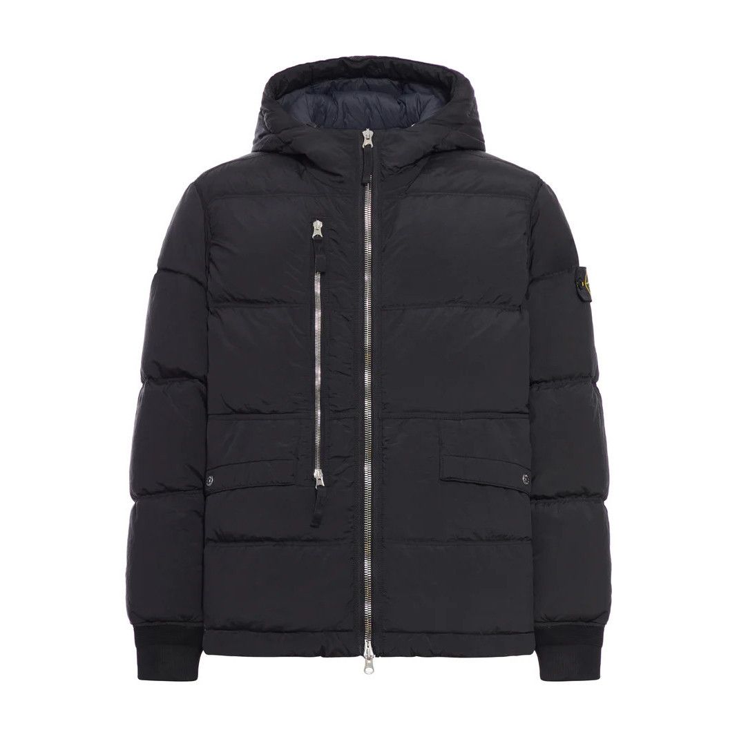Stone Island STONE ISLAND Black Down Jacket New & Authentic (Men's size:S Size US S / EU 44-46 / 1 - 1 Thumbnail