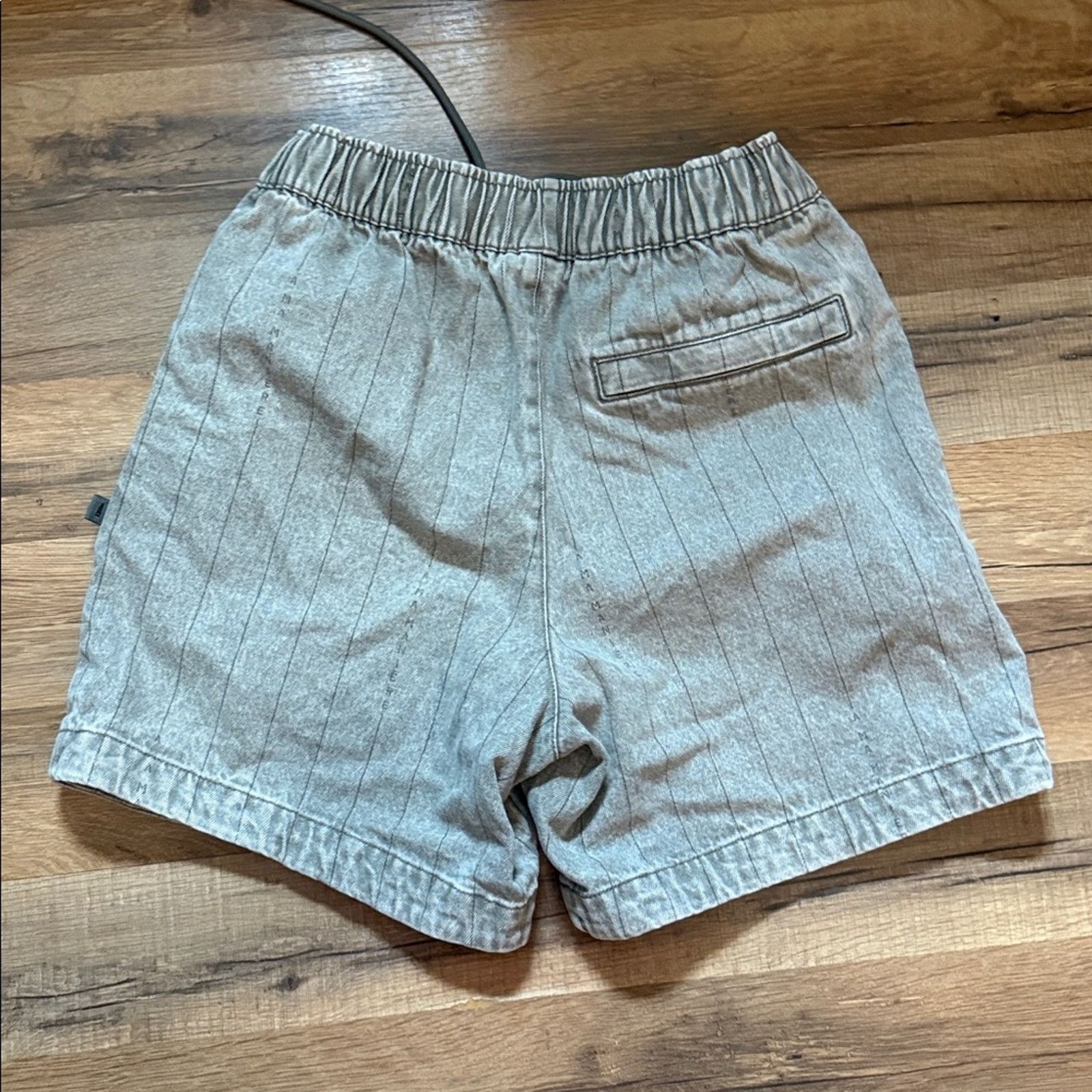 Jordan Brand Jordan x A Ma Maniere Shorts Flat Pewter Size US 26 / EU 42 - 4 Thumbnail