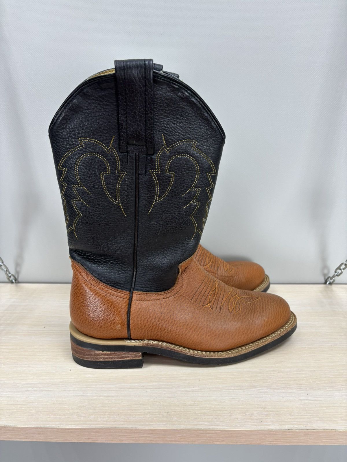 Other Womens western Billy Boots Size 37 Color Brown/Black Size US 7 / IT 37 - 7 Thumbnail