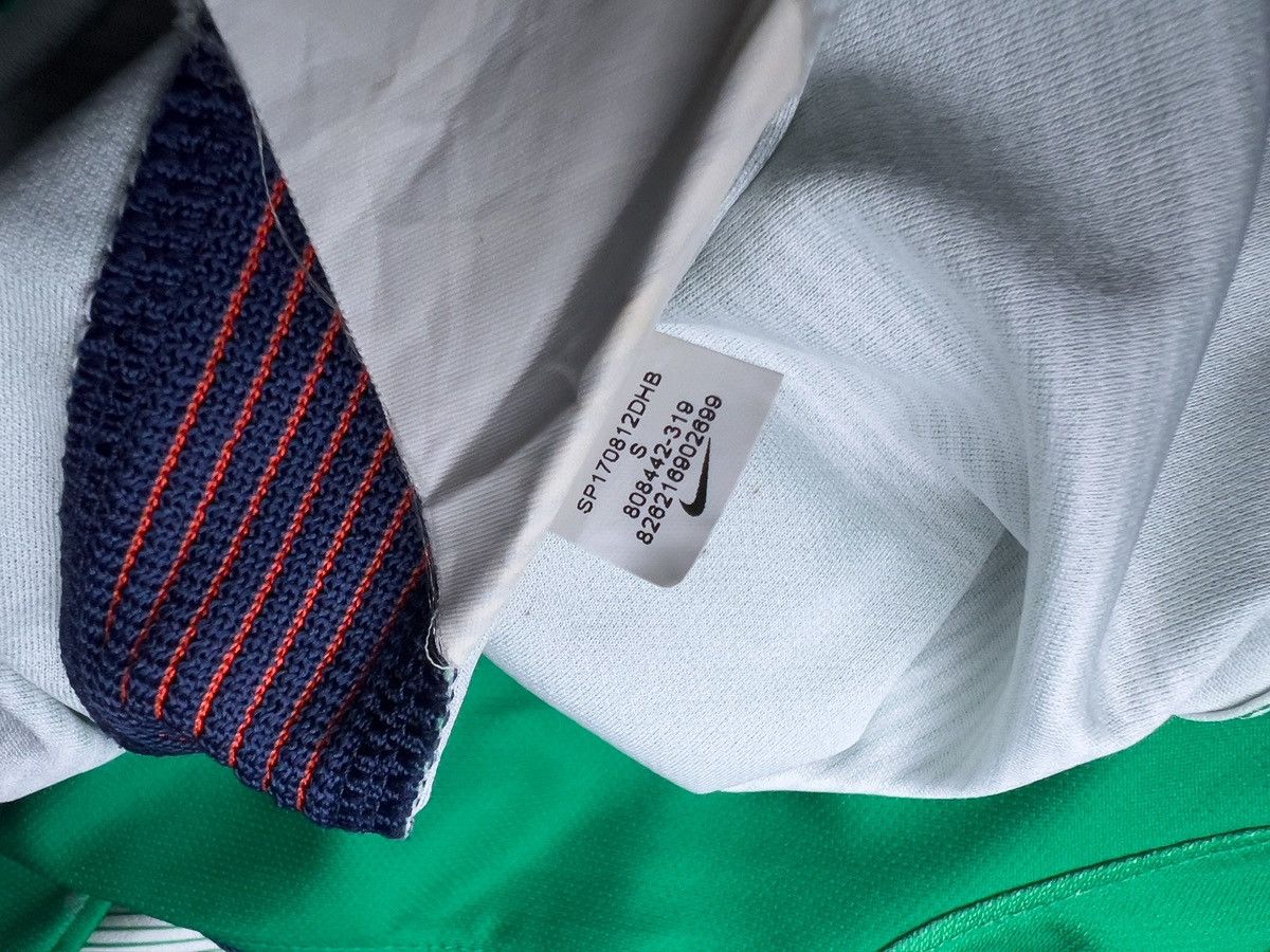 Nike Werder Bremen Home Jersey 2016-2017 Size US S / EU 44-46 / 1 - 7 Thumbnail