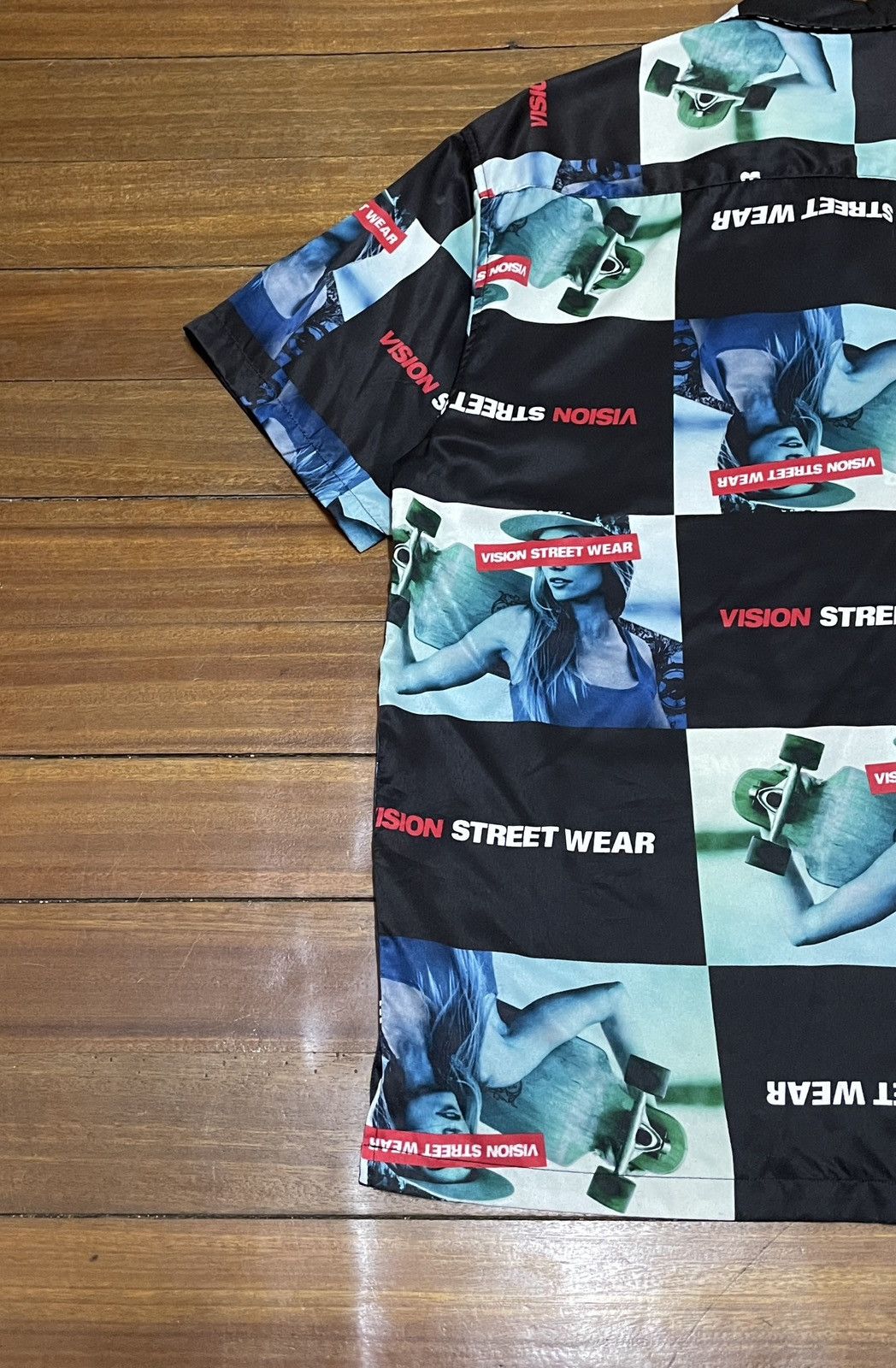 Vision Streetwear Very Rare Design Brand Vision Street Wear Shirt 2019s Size US M / EU 48-50 / 2 - 7 Thumbnail