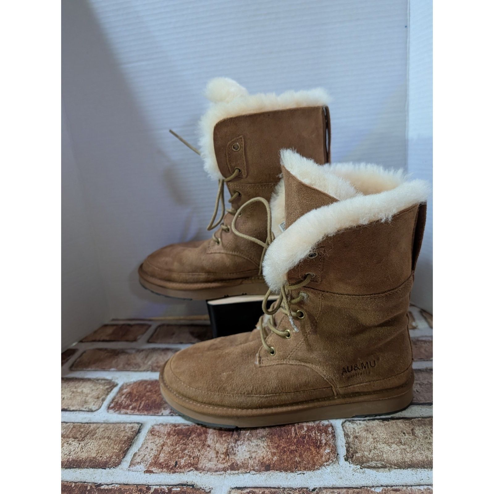 Other AU&MU Shearling & Suede Mid-Calf Lace-up Boots AUMU Sz 8 Size US 8 / IT 38 - 5 Thumbnail