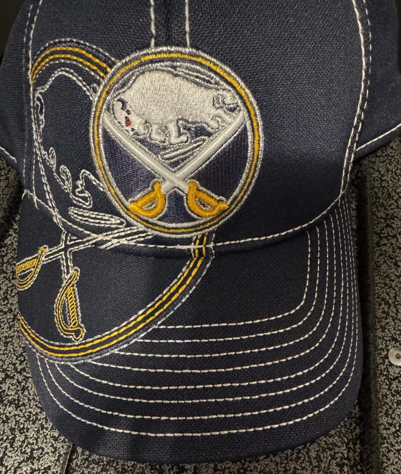 Reebok BUFFALO SABRES Reebok Blue Hat Sz L/XL NHL Size ONE SIZE - 1 Thumbnail