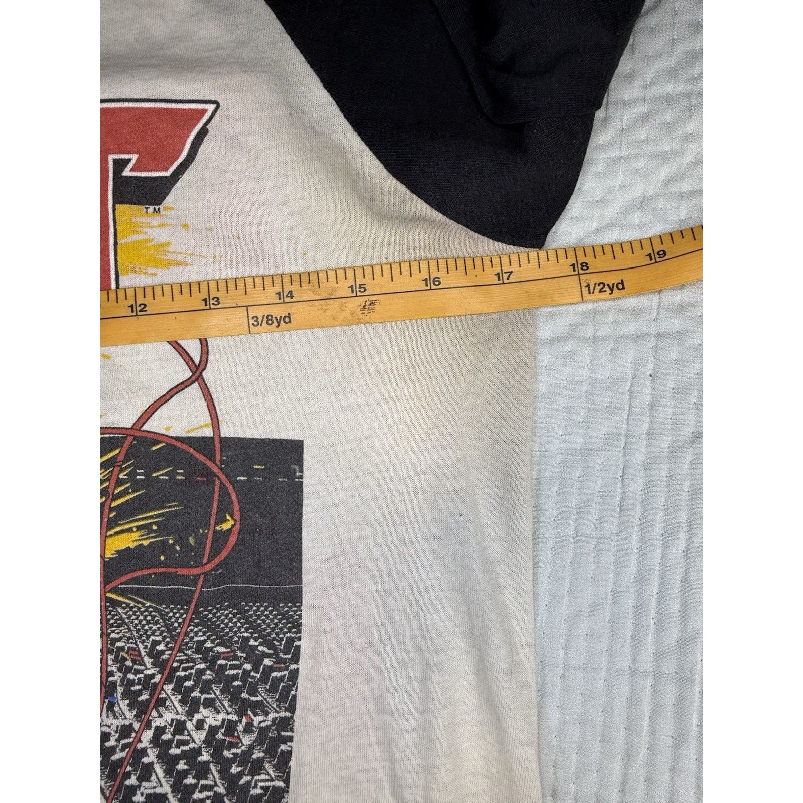Hanes Vintage RATT Raglan 1984 tour rock metal 80s Size Medium Size US M / EU 48-50 / 2 - 9 Thumbnail