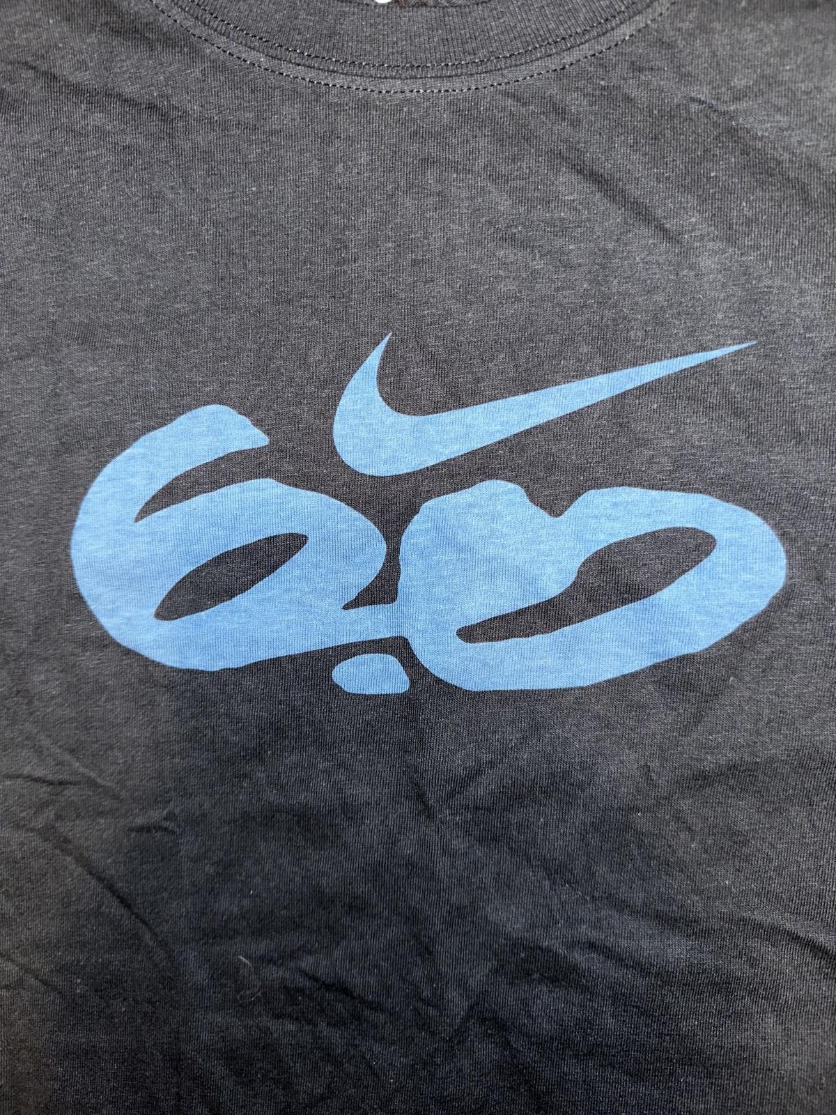 Nike Nike Men’s 6.0 Logo Black/Blue T-Shirt Size US M / EU 48-50 / 2 - 5 Thumbnail